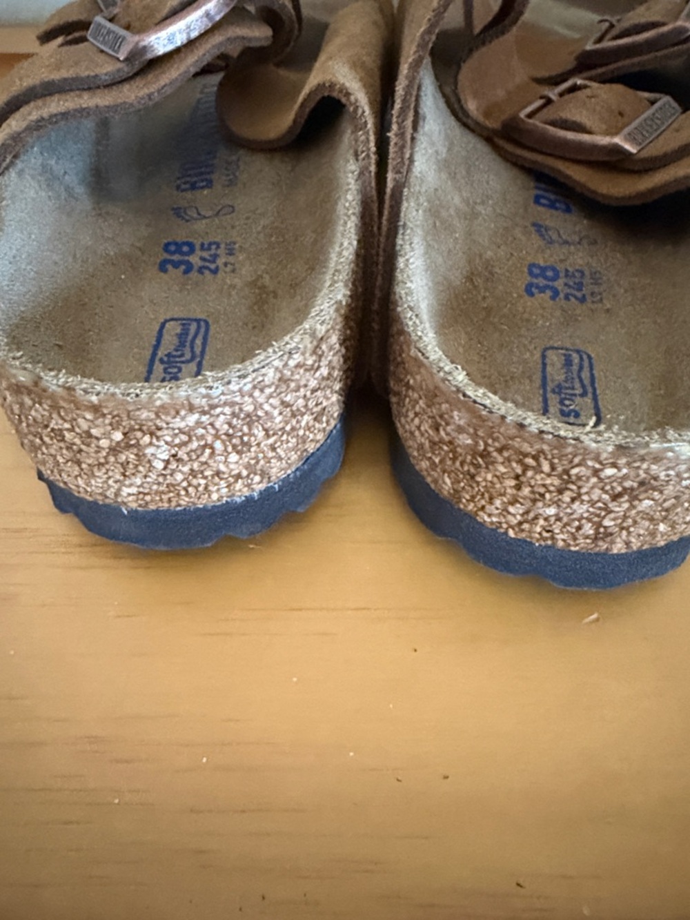 Birkenstock Arizona Soft Footbed Suede Sandals. 38. Very Gently Used! - Picture 7 of 10